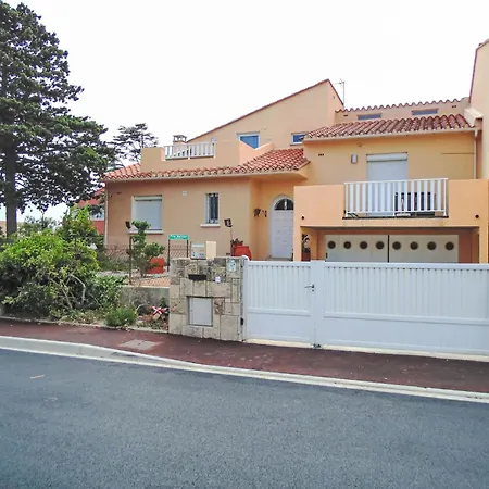 Pine's Mansion-1 By Interhome